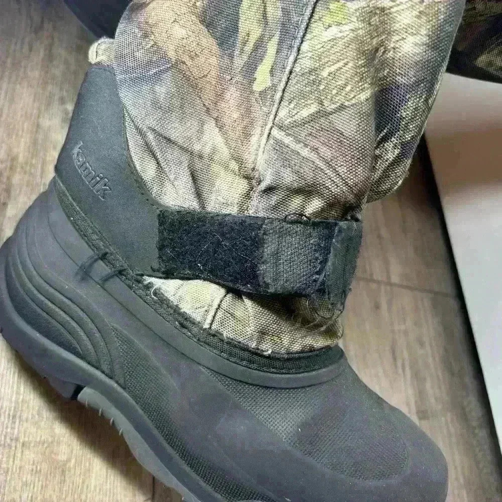 Kamik Kids Insulated Camouflage Snow/Rain Boot Size: 4 - Picture 10 of 10